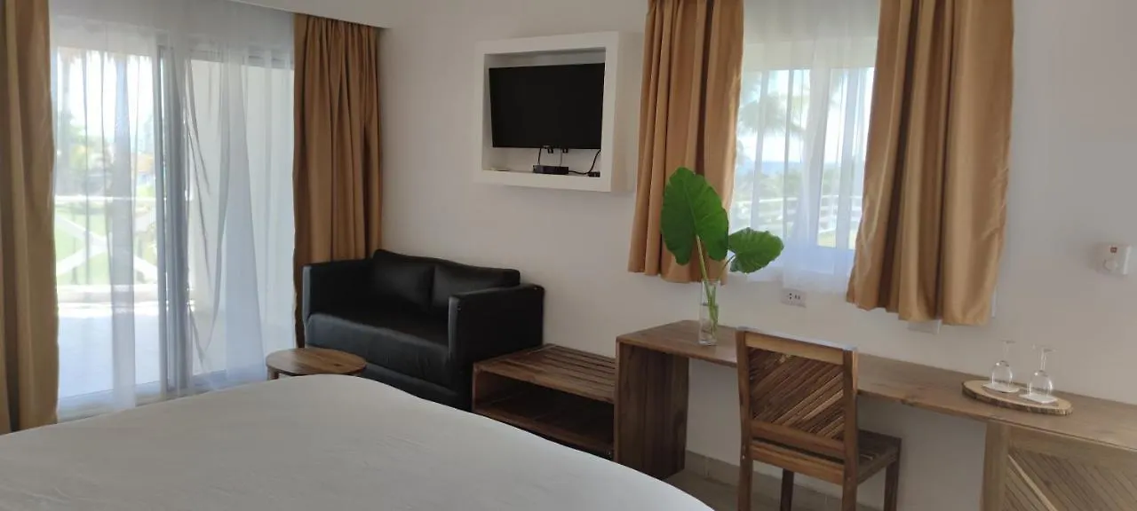 Hotel El Quemaito - Luxury Oceanfront Retreat Barahona
