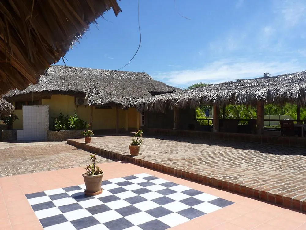 Hotel El Quemaito - Luxury Oceanfront Retreat Barahona 3*,